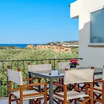 Villa La Maddalena 8&1, Vasilius