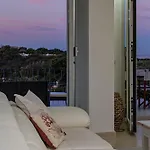 La Maddalena 8&1, Vasilius Villa *