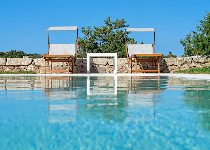 Villa La Maddalena 8&1, Vasilius