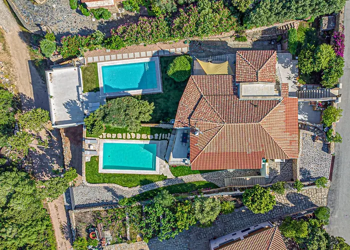 La Maddalena 8&1, Vasilius Villa Porto Cervo