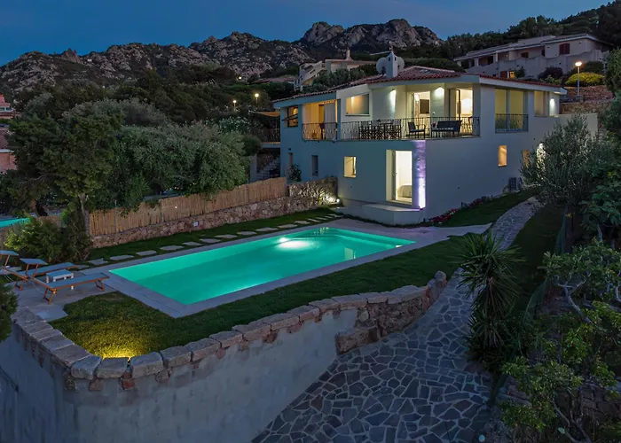 La Maddalena 8&1, Vasilius Villa *