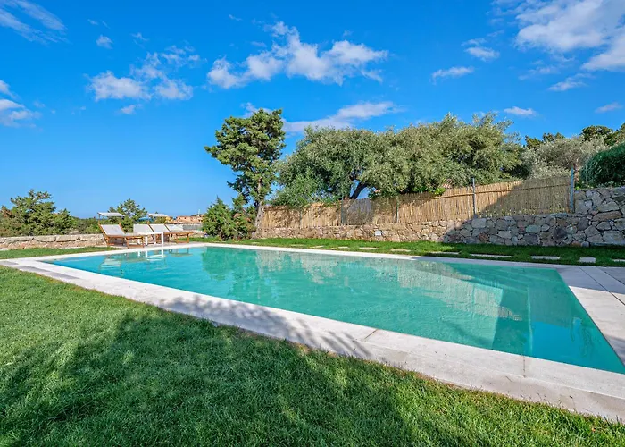 Villa La Maddalena 8&1, Vasilius *