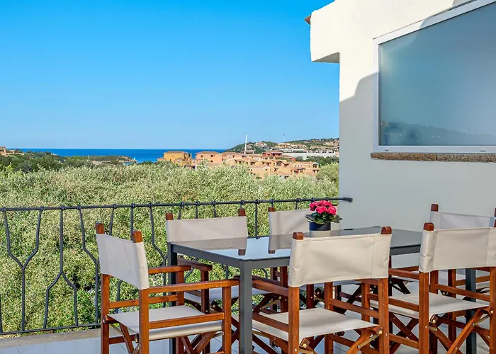 Villa La Maddalena 8&1, Vasilius