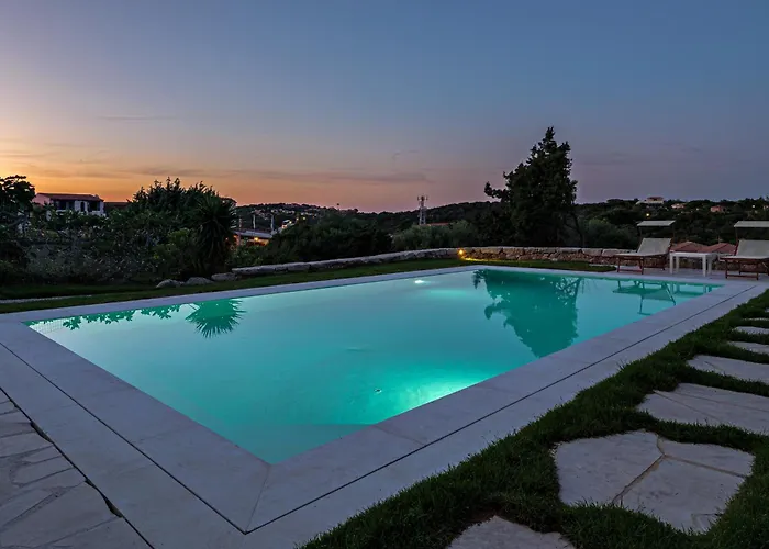 Villa La Maddalena 8&1, Vasilius Porto Cervo