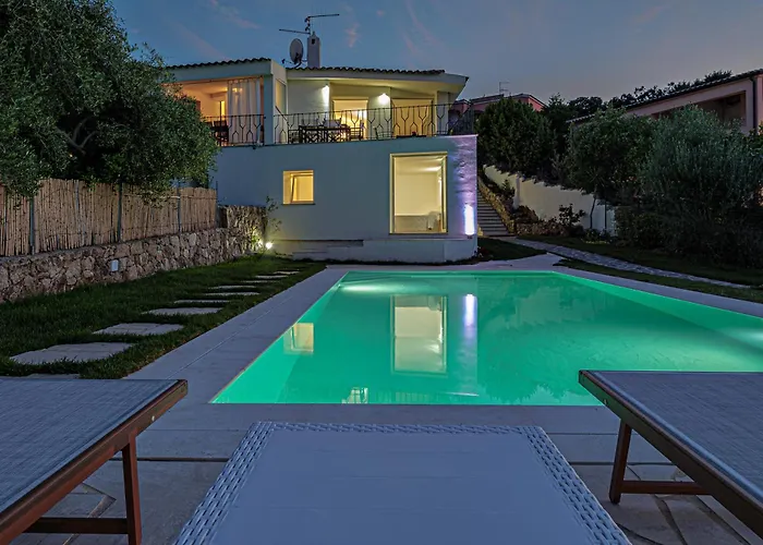 La Maddalena 8&1, Vasilius Villa